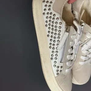 Steve Madden Cream Studded Low-Top Sneakers with‎ Suede Finish thumbnail 6