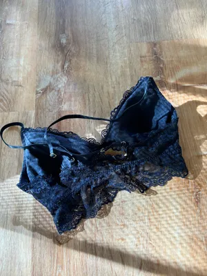 Abercrombie and Fitch navy blue lace padded bralette - small thumbnail 5