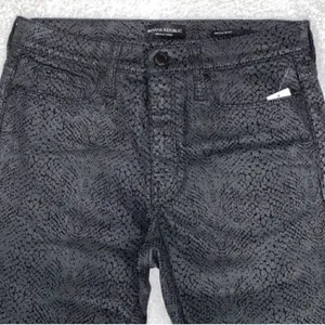Banana Republic Snake Print Mid-rise Skinny Jeans(Size 28) thumbnail 7