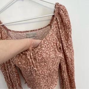 URBAN OUTFITTERS UO Old Soul Smocked Top Mauve Pink ish Leopard Cheetah Crop Top thumbnail 8