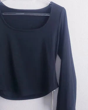 REVOLVE/Minimalist Lovers Commense Puff Sleeve Blouse thumbnail 3