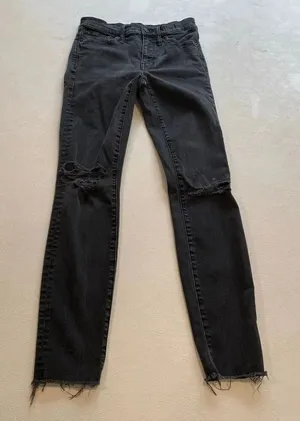 Madewell Black Skinny Jeans Distressed Raw Hem Stretch Denim thumbnail 1