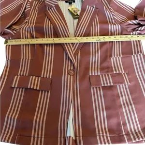 NWT Torrid Lightweight Boyfriend Blazer Pink/ White/ Stripe Size 2X thumbnail 8