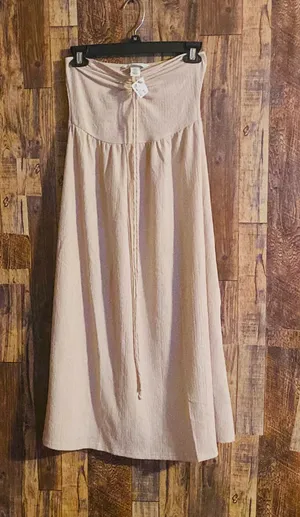 NWT H & M women's sleeveless/ strapless summer dress beige size xs thumbnail 3