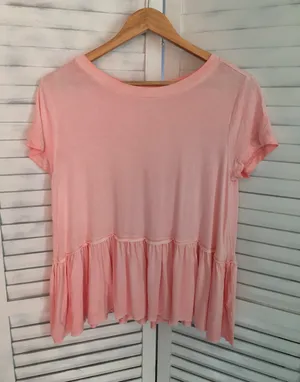 Pink Blouse, Small thumbnail 1