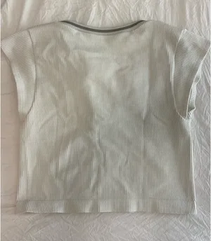 Urban Outfitters Top thumbnail 2