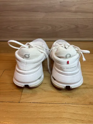 On Running Cloudnova 2 Women's Sneakers in White thumbnail 4