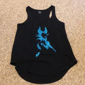 BUNDLE 3 Tanks 1 Shirt Maleficent Ralpunzel Ariel Little Mermaid Disneyland sz S thumbnail 5