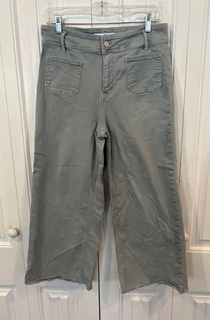 Mica green/gray wide leg crops size 29 thumbnail 1