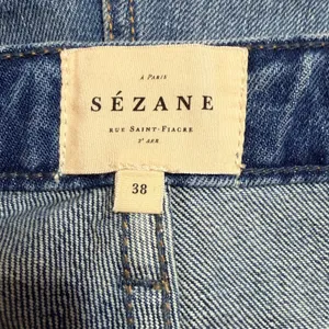 Sezane‎ Denim Shorts Medium Wash Organic Cotton Cuffed High Rise Size 38 US 6 thumbnail 4