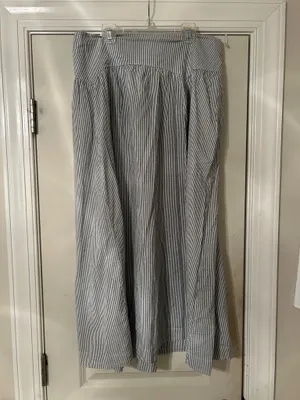 American Eagle Seersucker Skirt thumbnail 2