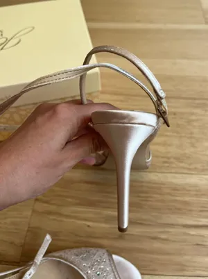 Badgley Mischka Heels thumbnail 5