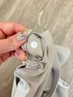 Lululemon Align Tank in White size 8 thumbnail 3