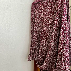American Eagle Outfitters Burgundy and White Patterned Kimono thumbnail 3