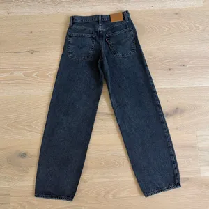 Levi’s Jeans Baggy Dad Size 24 Black thumbnail 4