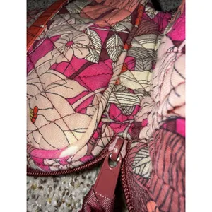 Vera Bradley Zip Around Cosmetic Bag Bohemian Blooms Pattern Travel Organizer thumbnail 6