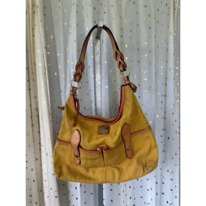 Dooney & Bourke J0130121 Wayfarer Yellow Leather Accent Zip Tote Shoulder Bag thumbnail 2
