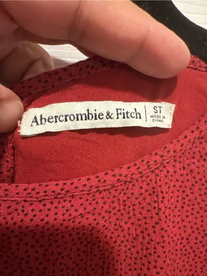Abercrombie & Fitch Burgundy Tiered Babydoll Dress – Size Small thumbnail 2