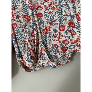 Billabong Safe Bet Surplice Top Floral V-Neck Boho Blouse Size Medium thumbnail 7