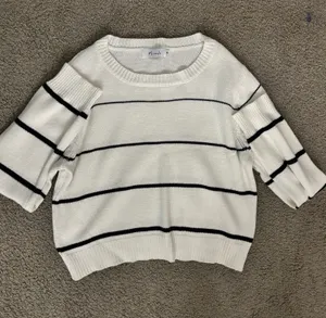 Glik's Sweater thumbnail 1