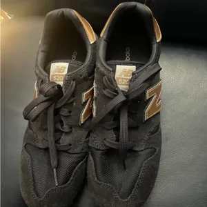 New Balance 520 blue and rose gold 9 thumbnail 4