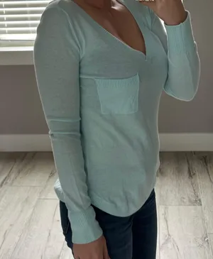 Light Blue V-Neck Sweater thumbnail 4