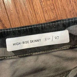 Anthropologie Pilcro the Leterpress high rise skinny camo corduroys 27 thumbnail 6