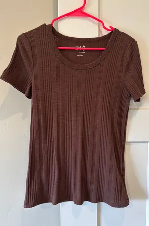 24/7 Maurices Top thumbnail 1