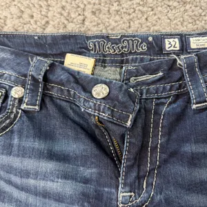 Miss Me Signature Skinny Jeans Dark Wash Embellished JE7213S2L Size 32 thumbnail 6