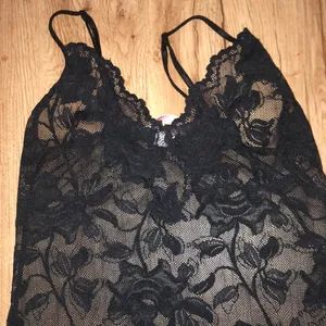 Victoria's Secret small lingerie Négligée thumbnail 3