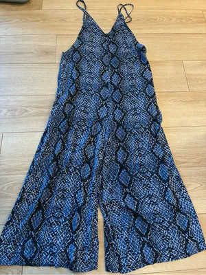 Free People Women’s Snakeskin Open Back Blue Jumpsuit Wide Leg Size S thumbnail 4