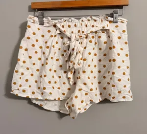 Billabong Polka Dot Shorts Womens Large White Mustard Paperbag Waist Tie Front thumbnail 1
