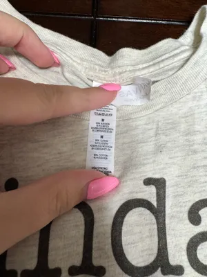 Graphic Tee Gray Size M thumbnail 2