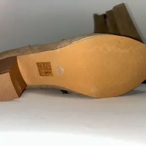 Women's Tan Ankle Boots Size 8 thumbnail 4