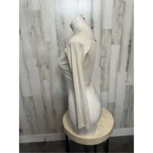White top White Size M thumbnail 2