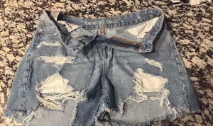 Midrise American Eagle shorts thumbnail 1