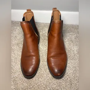 Steve Madden Women's Audience Cognac Brown Chelsea Boots Size 9 thumbnail 11
