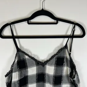 Victoria’s Secret Checkered‎ Lace Camisole Cami Sz L Black White Flannel Shimmer thumbnail 2