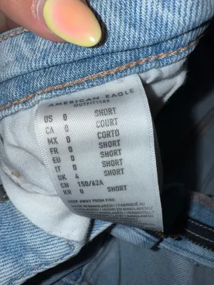 American Eagle Mom Jeans thumbnail 3
