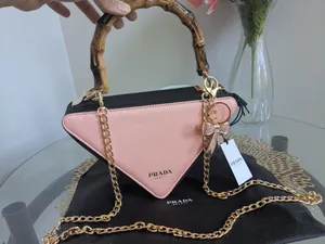 Prada thumbnail 6