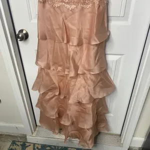 Teri Jon floral lace strapless ruffle tiered maxi gown size 4 prom wedding guest thumbnail 4
