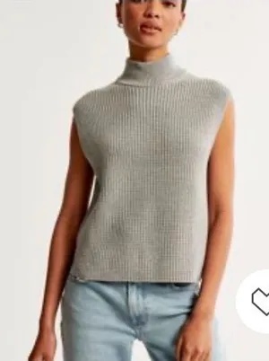 Abercrombie Sweater thumbnail 1