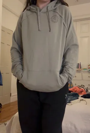 Gymshark Oversized Hoodie thumbnail 1