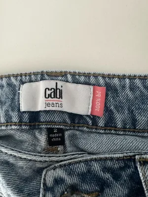 CAbi 100% BF Jeans Women’s 2 Distressed Straight Leg thumbnail 3