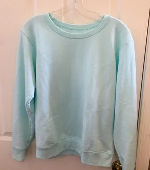 FINAL MARKDOWN Ladies Hanes sweatshirt medium thumbnail 1
