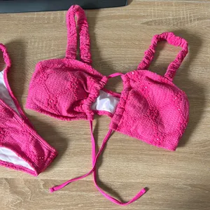 SheIn Pink bikini thumbnail 1