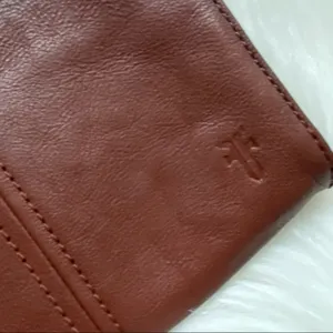 FRYE Ring Crossbody Purse Handbag Brown Leather thumbnail 6