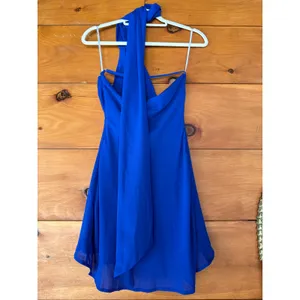 NWT Lulus Isloda Blue One-Shoulder Backless Sash Mini Dress Party Cocktail Sz S thumbnail 5