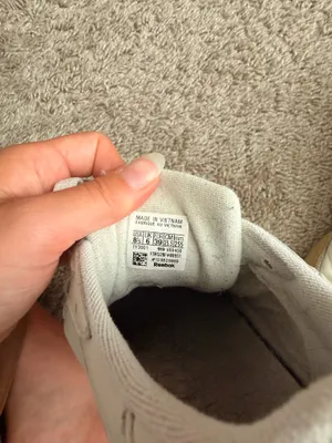 Reebok Sneakers thumbnail 3