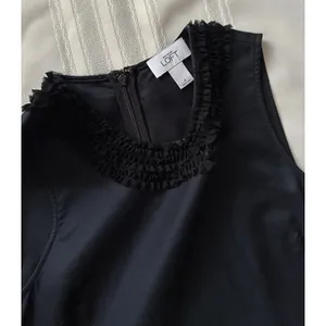 Ann Taylor Loft Size 4 Black Shift Dress Pocket Ruffle Trim Career Cocktail EUC thumbnail 12